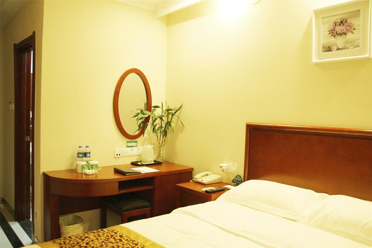 Greentree Inn Jiangsu Taizhou Jingjiang Bus Station Express Hotel Jingjiang (Jiangsu) Exterior foto